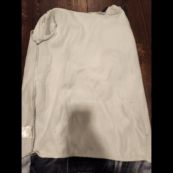 Billie Eilish Hoodie Sweatshirt - Picture 14 of 15